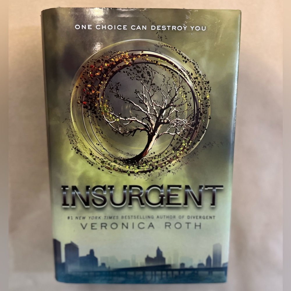 📚BUY‎ 2 GET 1 FREE Insurgent by Veronica Roth